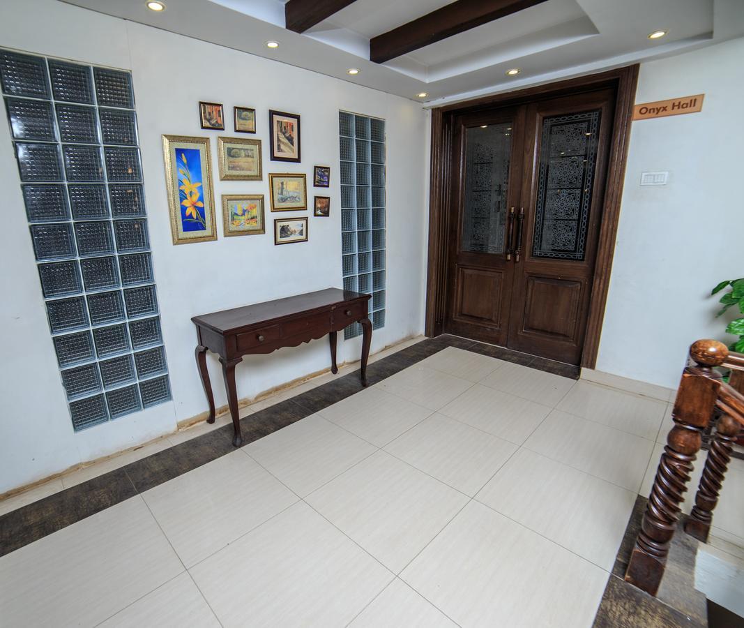 Shelton Hotel Rawalpindi Extérieur photo