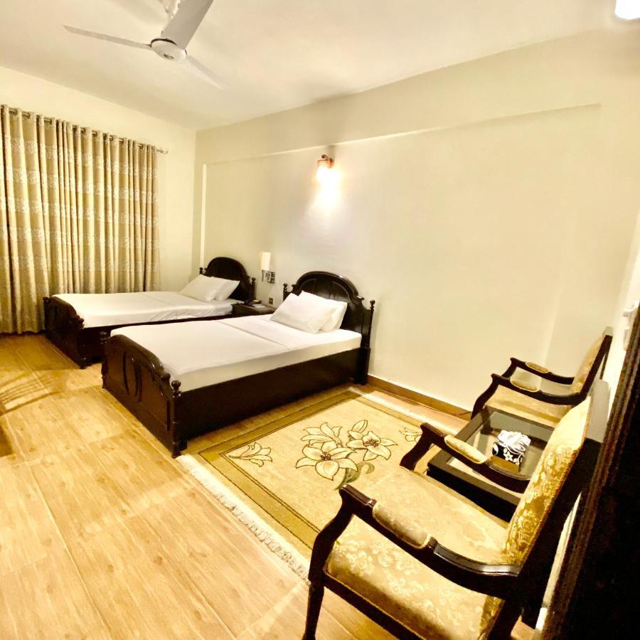 Shelton Hotel Rawalpindi Extérieur photo